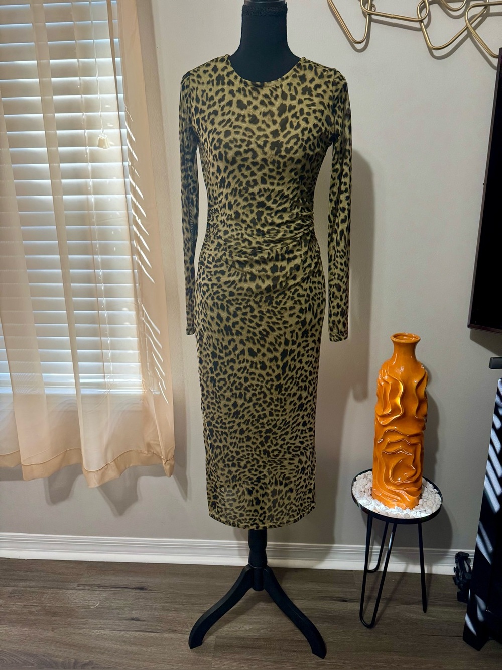 Women's Long-Sleeve Leopard Print Midi Dress in Olive